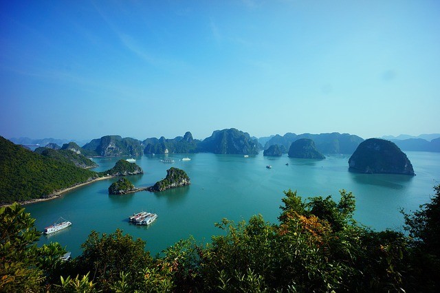 Descubre todo lo que puedes hacer en la Bahía de Halong